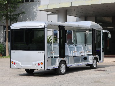 二十三座電動觀光車