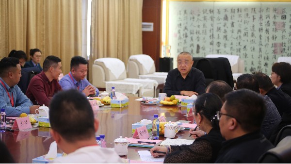 “同心同行，砥礪前進(jìn)”，董事長與戰(zhàn)略經(jīng)銷商共同探討瑪西爾未來發(fā)展