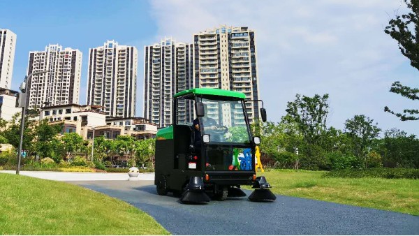 路遙知馬力，實(shí)踐出真知--瑪西爾掃地機(jī)爬坡檢測(cè)